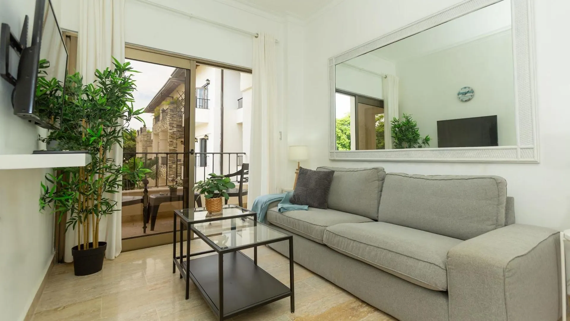 Apartamento Suites At Grand Laguna Beach By Calisto Stays Sosúa