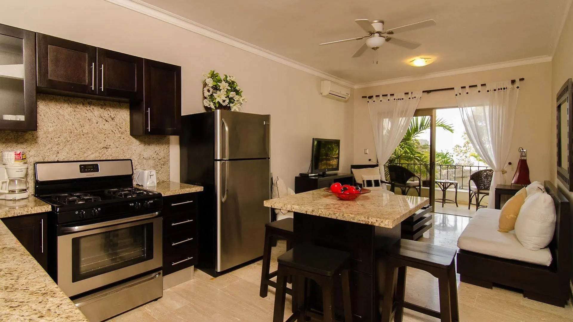 Suites At Grand Laguna Beach By Calisto Stays Sosúa 0*,